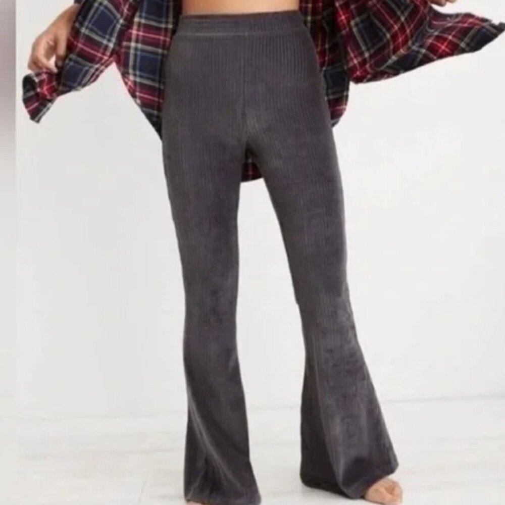 Aerie Ribbed Flare Leg Pull On Pants XL Gray Stretch Cozy Loungewear Athleisure